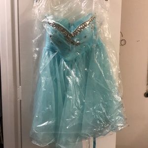 Blue cocktail prom dress!